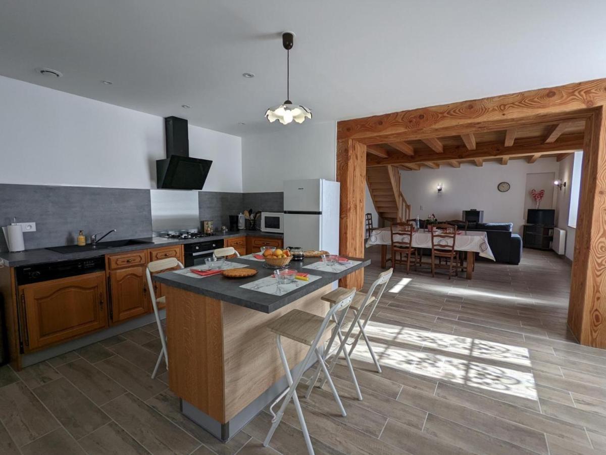 Maison Lumineuse Avec Cour Privative, Proche Sites Culturels, Tout Confort, Equipe Bebe, Wifi Inclus - Fr-1-653-98 Puyreaux Экстерьер фото